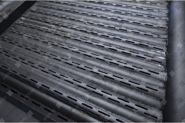 Топка с охлаждаемыми колосниками котла КВД-0.5 МВт на дровах